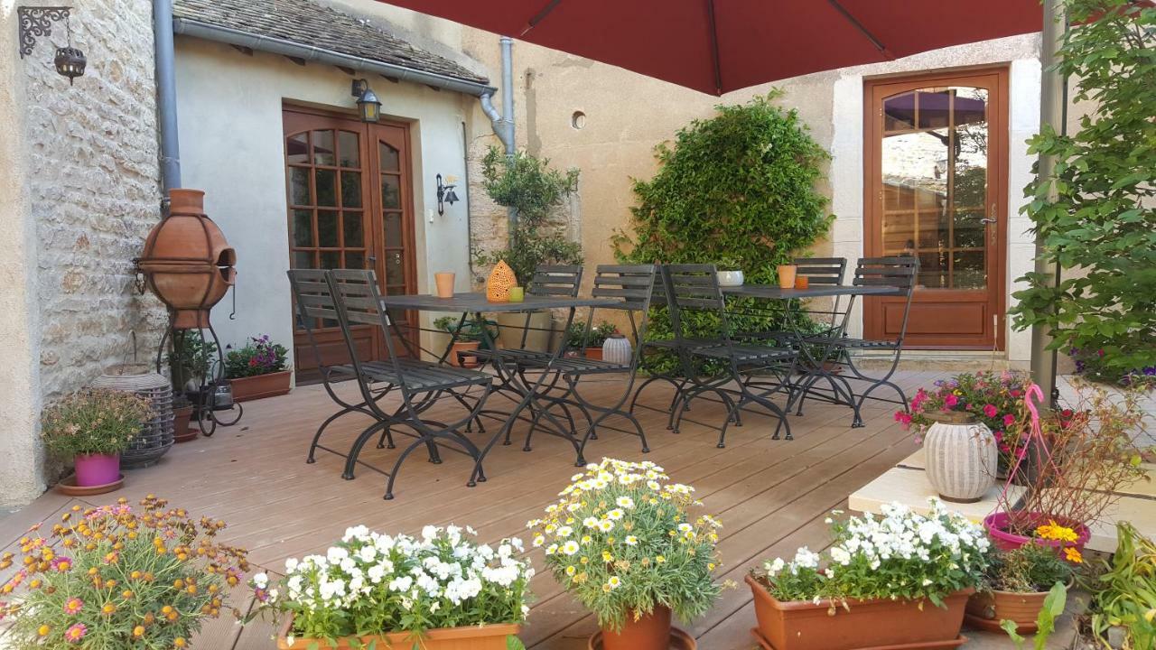 B&B Des Histoires D'Anges - Cote Jardin - Accueil Velo トゥールニュ エクステリア 写真